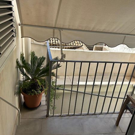 Deni'S Apartments Per 2 Con Veranda Balcone Syracuse Exterior photo